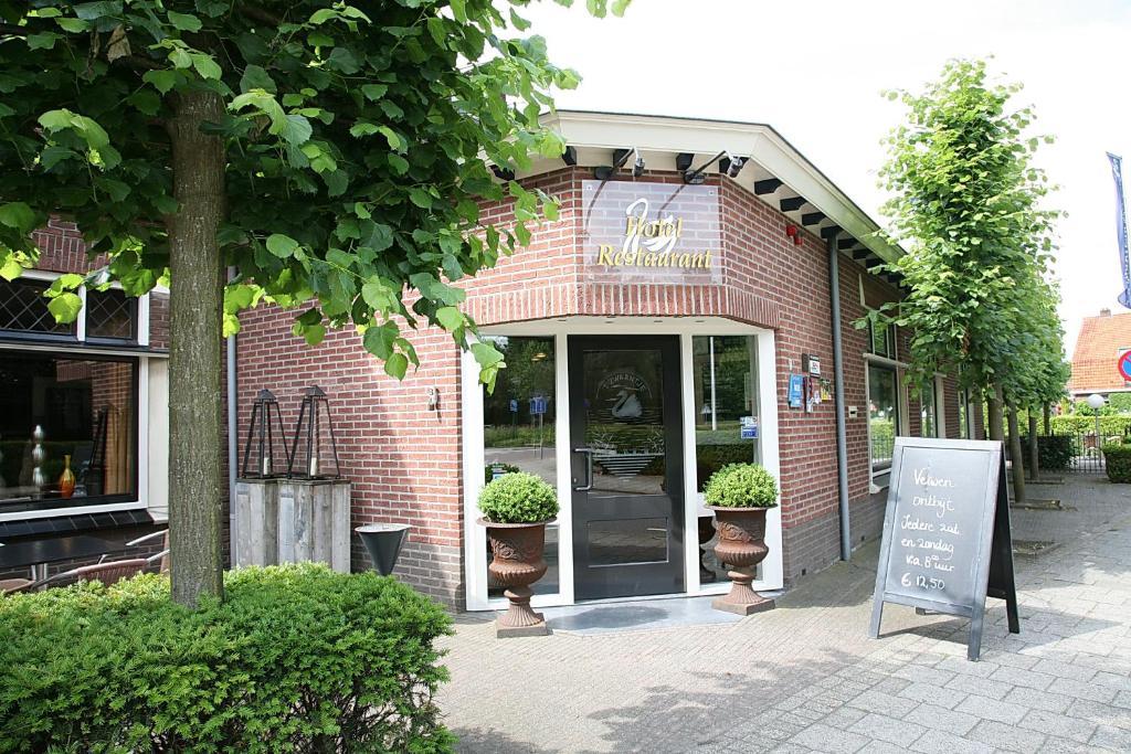 Hotel 'T Zwaantje Lichtenvoorde Exterior photo